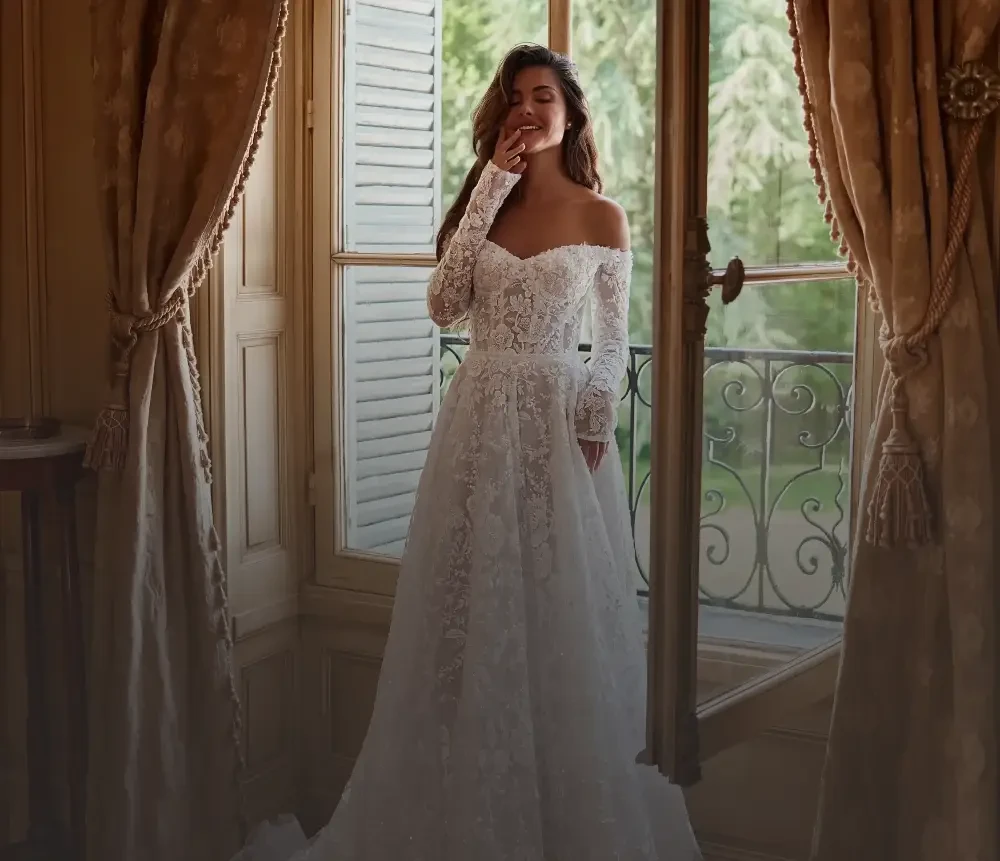 Photo of Model wearing a bridal gown by Yedyna