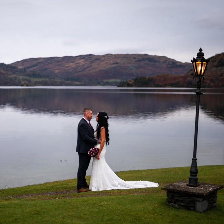 Erin & Marc. Mobile Image