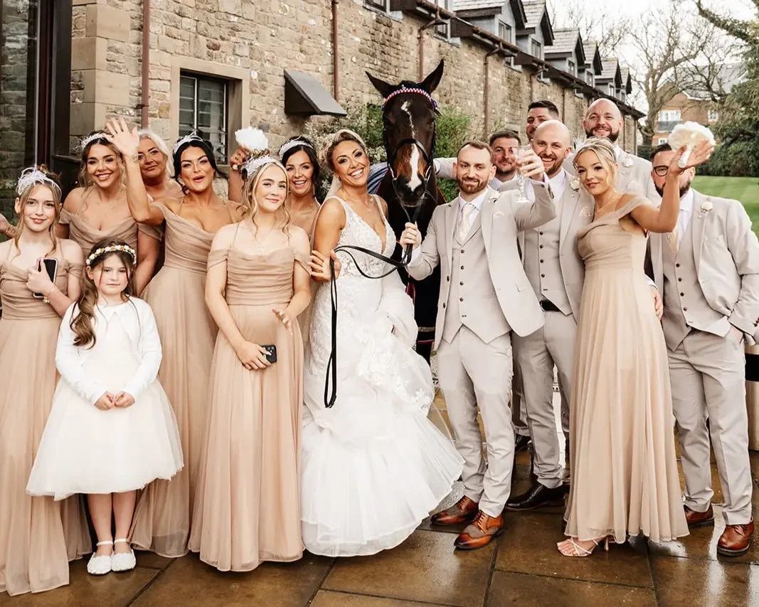 Chloe & Paul. Desktop Image