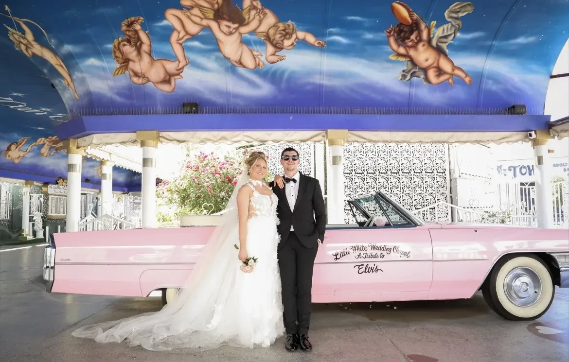 Laura & Adam. Mobile Image